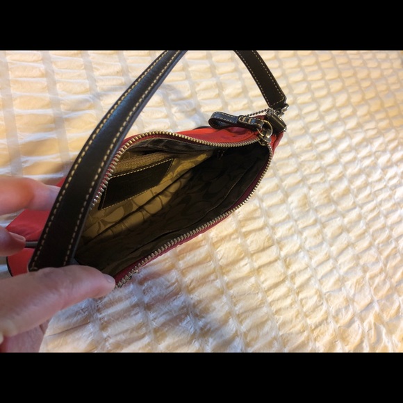 Coach Red Fabric/Leather Handbag E042-4291 - Picture 6 of 7